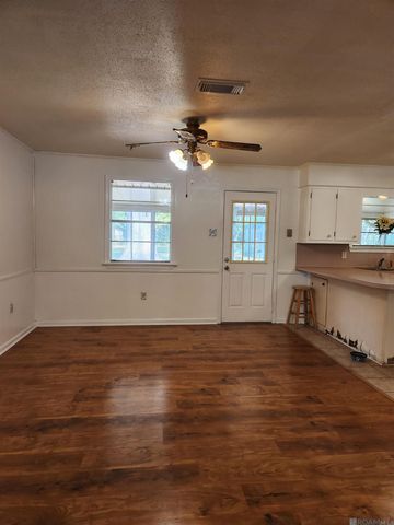 2445 N Day Dr, Baker, LA 70714