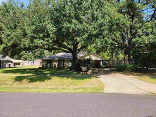 2445 N Day Dr, Baker, LA 70714