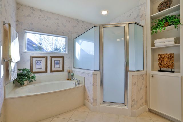 6940 Laurel Valley Drive, Fort Worth, TX 76132