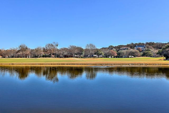 6940 Laurel Valley Drive, Fort Worth, TX 76132