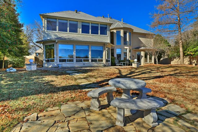 6940 Laurel Valley Drive, Fort Worth, TX 76132