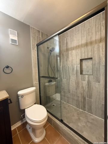 4119 Medical Dr Apt C204, San Antonio, TX 78229