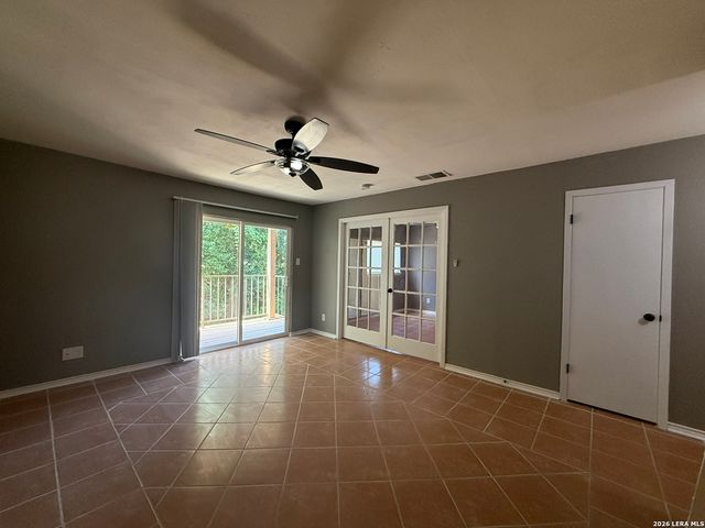 4119 Medical Dr Apt C204, San Antonio, TX 78229