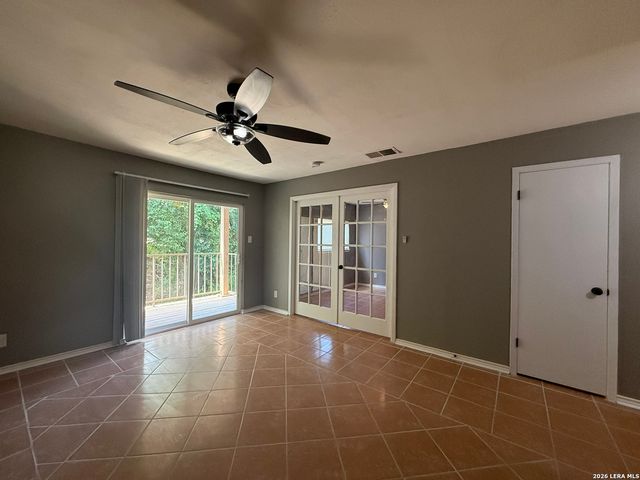 4119 Medical Dr Apt C204, San Antonio, TX 78229