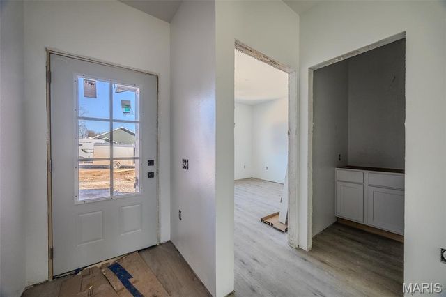 2043 Kay Avenue, Lebanon, MO 65536