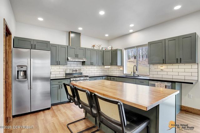 8398 N Onondaga Street, Palmer, AK 99645