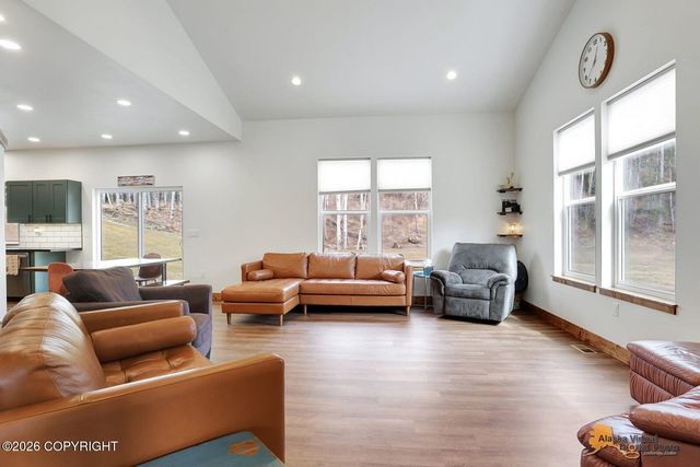 8398 N Onondaga Street, Palmer, AK 99645
