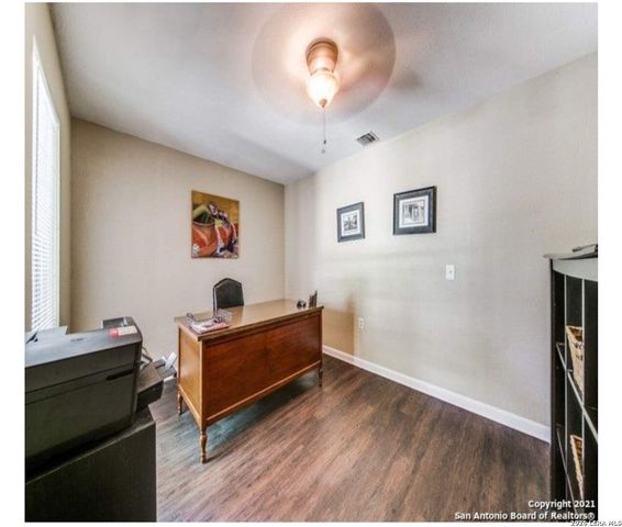 5830 Freemans Farm, San Antonio, TX 78233