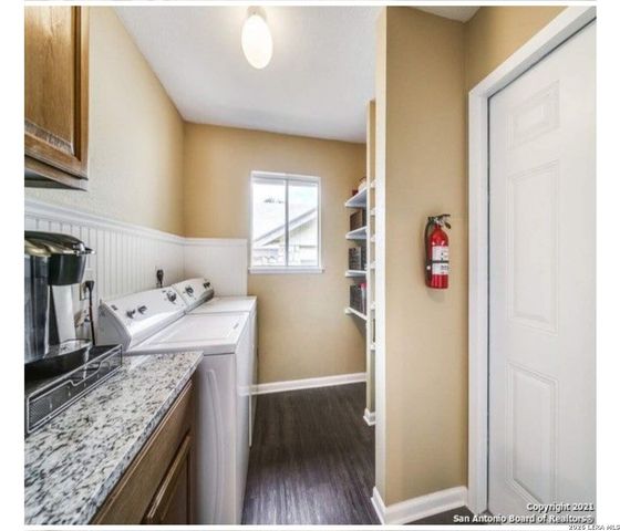 5830 Freemans Farm, San Antonio, TX 78233