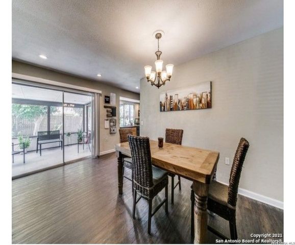 5830 Freemans Farm, San Antonio, TX 78233