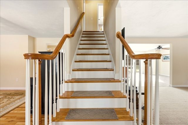 7 Tispaquin St, Middleboro, MA 02346