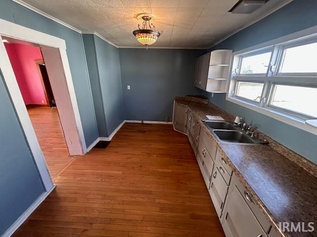 64 E Washington Avenue, Peru, IN 46970