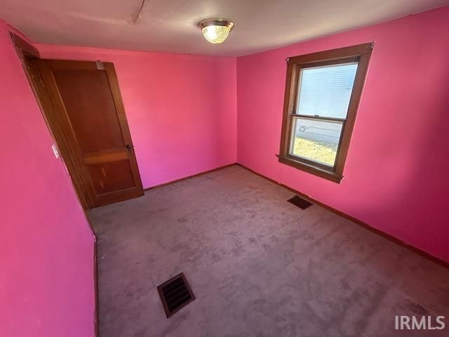 64 E Washington Avenue, Peru, IN 46970