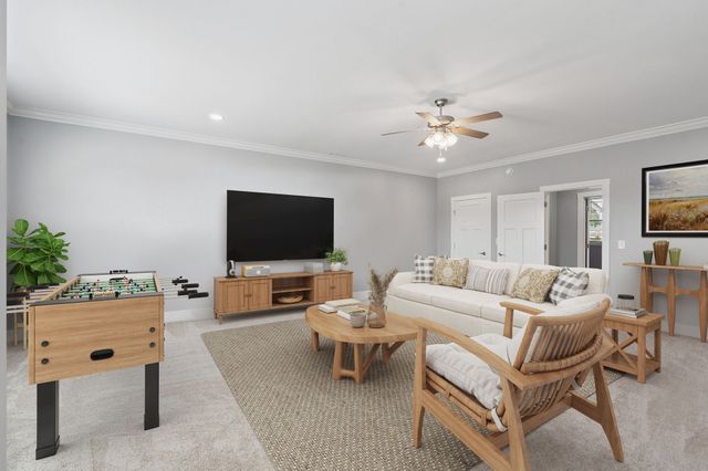 65 Campfire Ct, Winchester, TN 37398