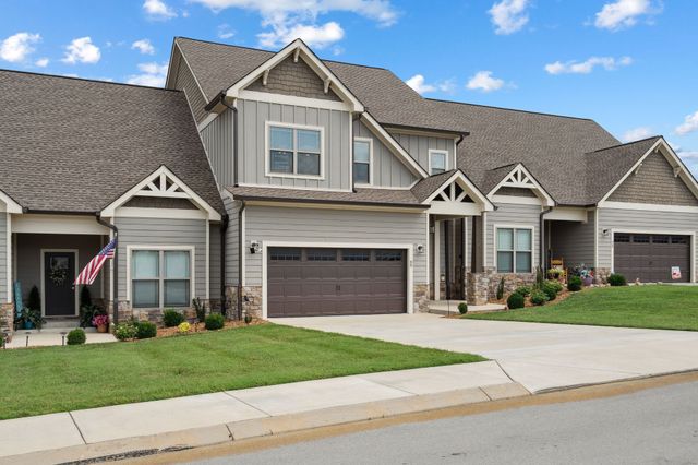 65 Campfire Ct, Winchester, TN 37398