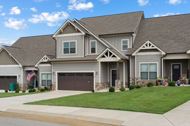 65 Campfire Ct, Winchester, TN 37398