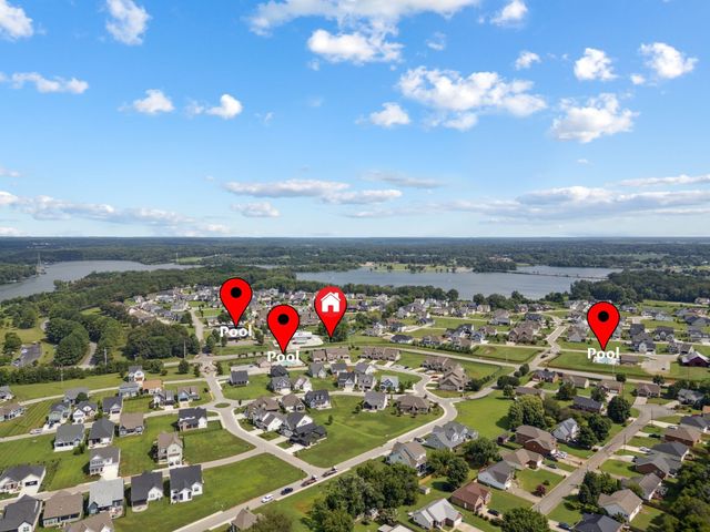 65 Campfire Ct, Winchester, TN 37398