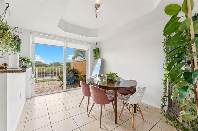 1086 SW 144th Ave 802, Pembroke Pines, FL 33027