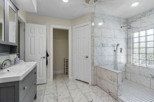 7615 Theisswood Road, Spring, TX 77379