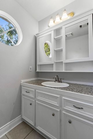 7615 Theisswood Road, Spring, TX 77379