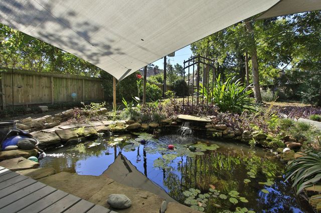 7615 Theisswood Road, Spring, TX 77379