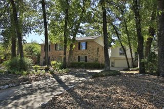 7615 Theisswood Road, Spring, TX 77379