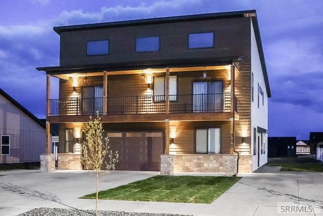 370 Camas Street, Sugar City, ID 83448