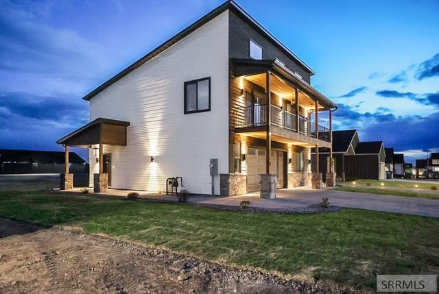 370 Camas Street, Sugar City, ID 83448