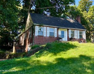 106 Overbrook Drive, Knoxville, TN 37920