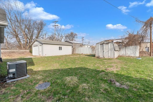 515 2nd Avenue W, Milan, IL 61264