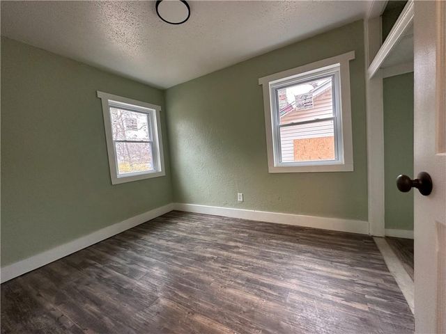 2124 E 78th Street, Kansas City, MO 64132