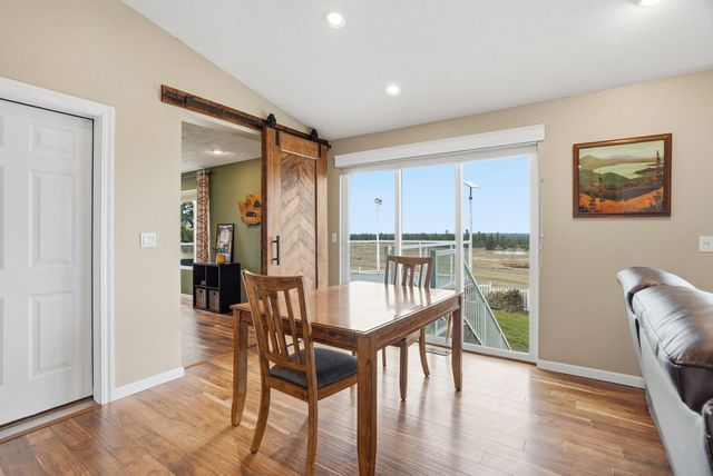 14211 S Keeney Rd, Spokane, WA 99224