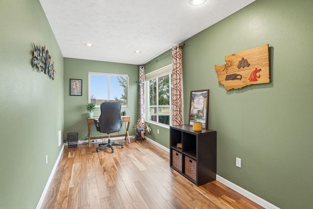 14211 S Keeney Rd, Spokane, WA 99224