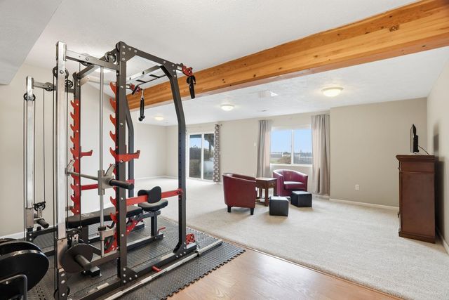 14211 S Keeney Rd, Spokane, WA 99224