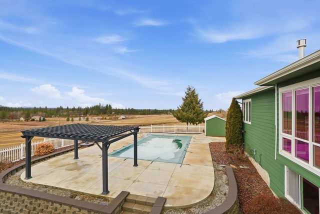 14211 S Keeney Rd, Spokane, WA 99224