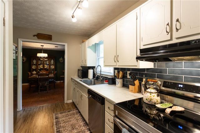 90 Cedar Creek Drive, Covington, GA 30014