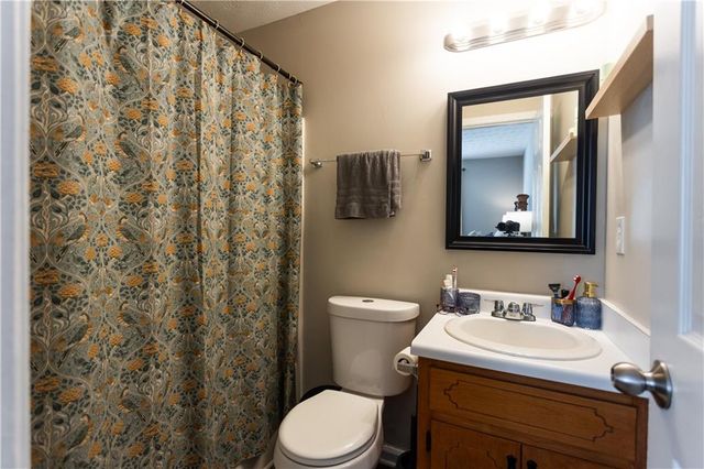 90 Cedar Creek Drive, Covington, GA 30014