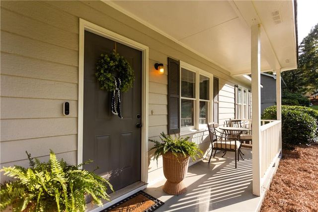 90 Cedar Creek Drive, Covington, GA 30014