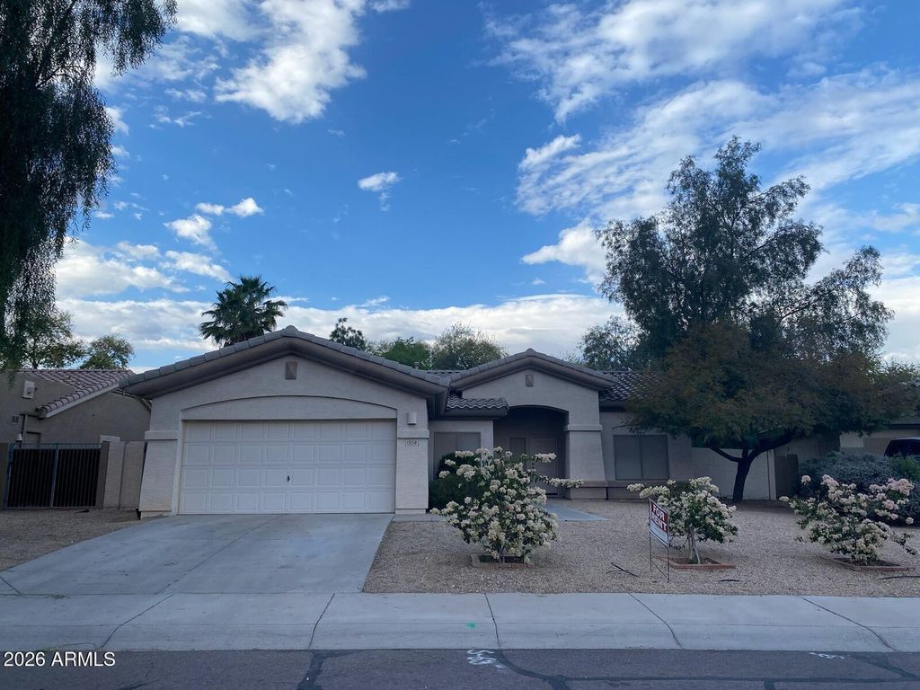 13258 W EDGEMONT Avenue, Goodyear, AZ 85395