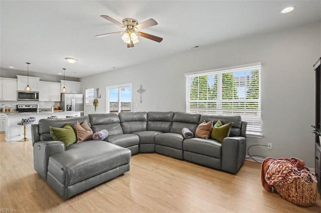 509 Owens ST, Hampton, VA 23669