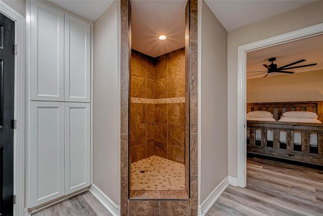 3819 Cottonwood School Road, Rosenberg, TX 77471