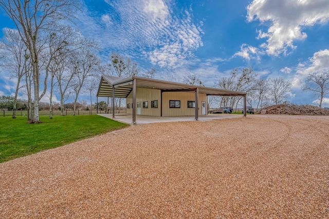 3819 Cottonwood School Road, Rosenberg, TX 77471