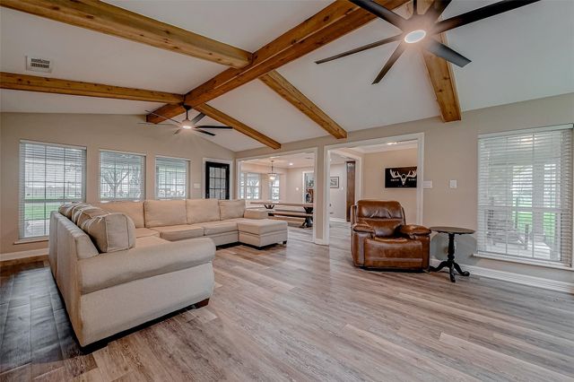 3819 Cottonwood School Road, Rosenberg, TX 77471