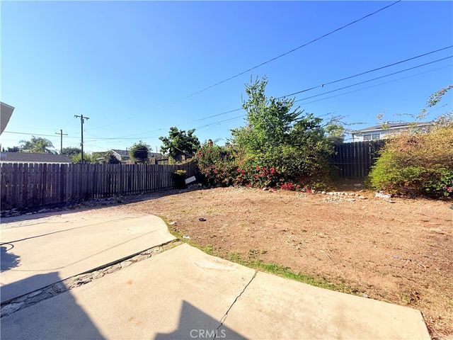 869 W 14th Street, Upland, CA 91786