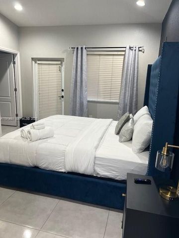 933 NW 2nd Avenue, Fort Lauderdale, FL 33311