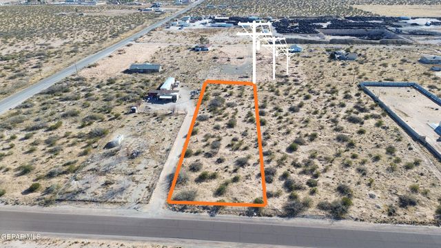 369183 Faith Avenue, El Paso, TX 79938