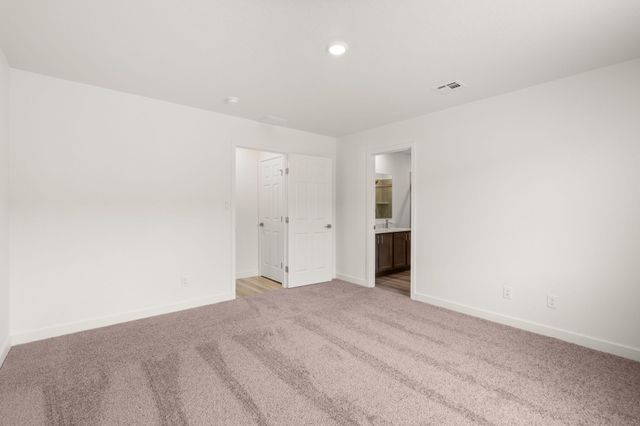 1532 Rawhide Loop NE, Rio Rancho, NM 87144