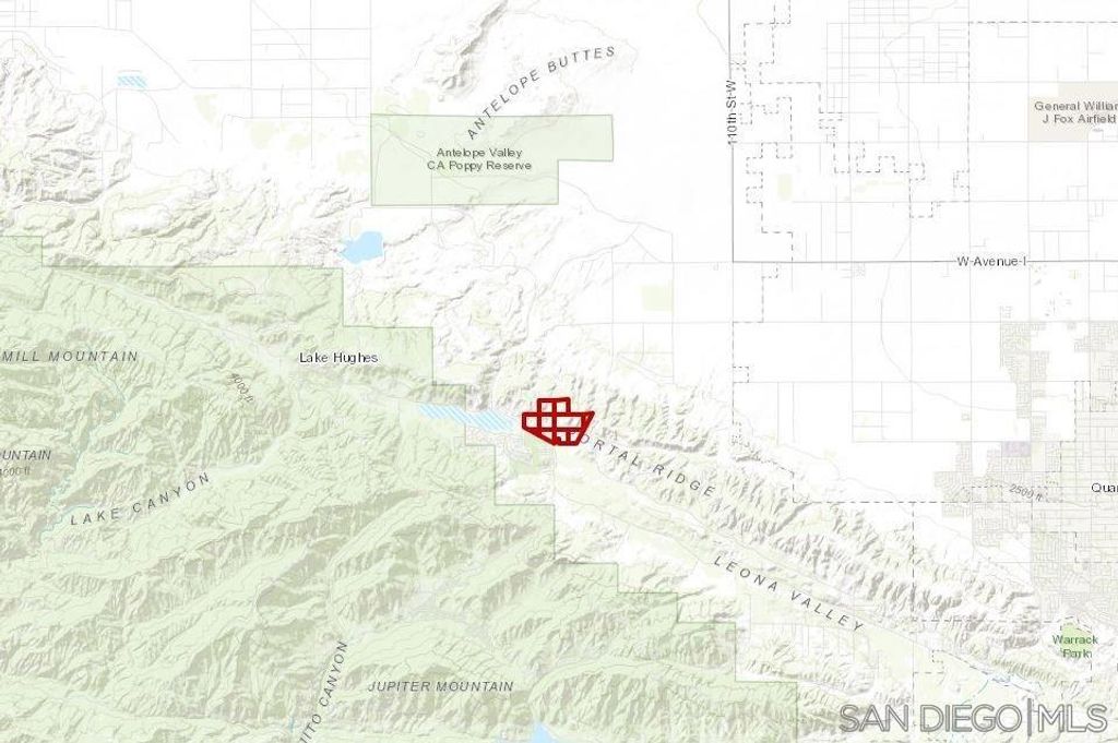 Image 4 of property listing at Elizabeth Lake Rd, Lake Elizabeth, CA 93532