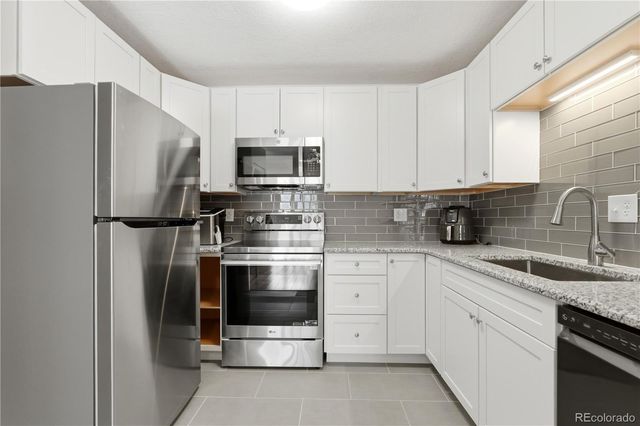 6930 E Girard Avenue 106, Denver, CO 80224