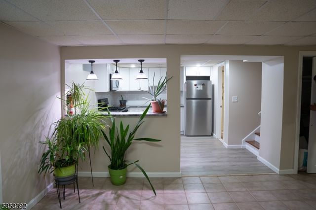 15 Millridge Rd, Secaucus Town, NJ 07094